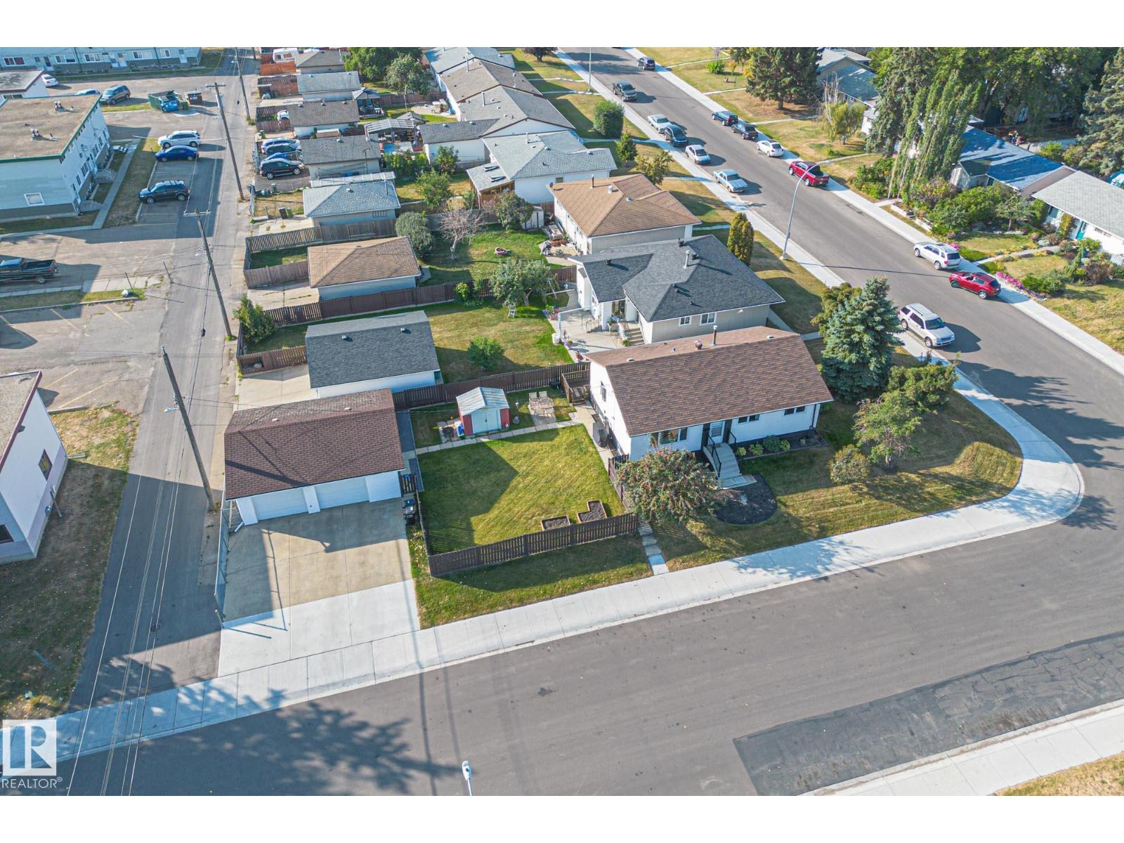 Single Family House Bungalow for Sale in   AV NW Edmonton 