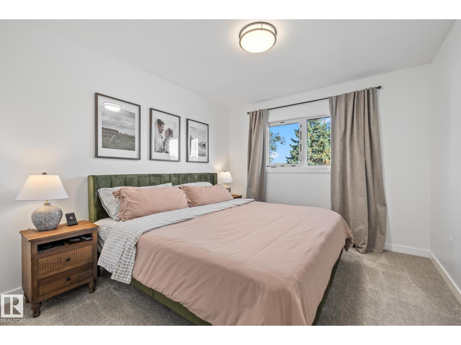 Single Family House Bungalow for Sale in   AV NW Edmonton 