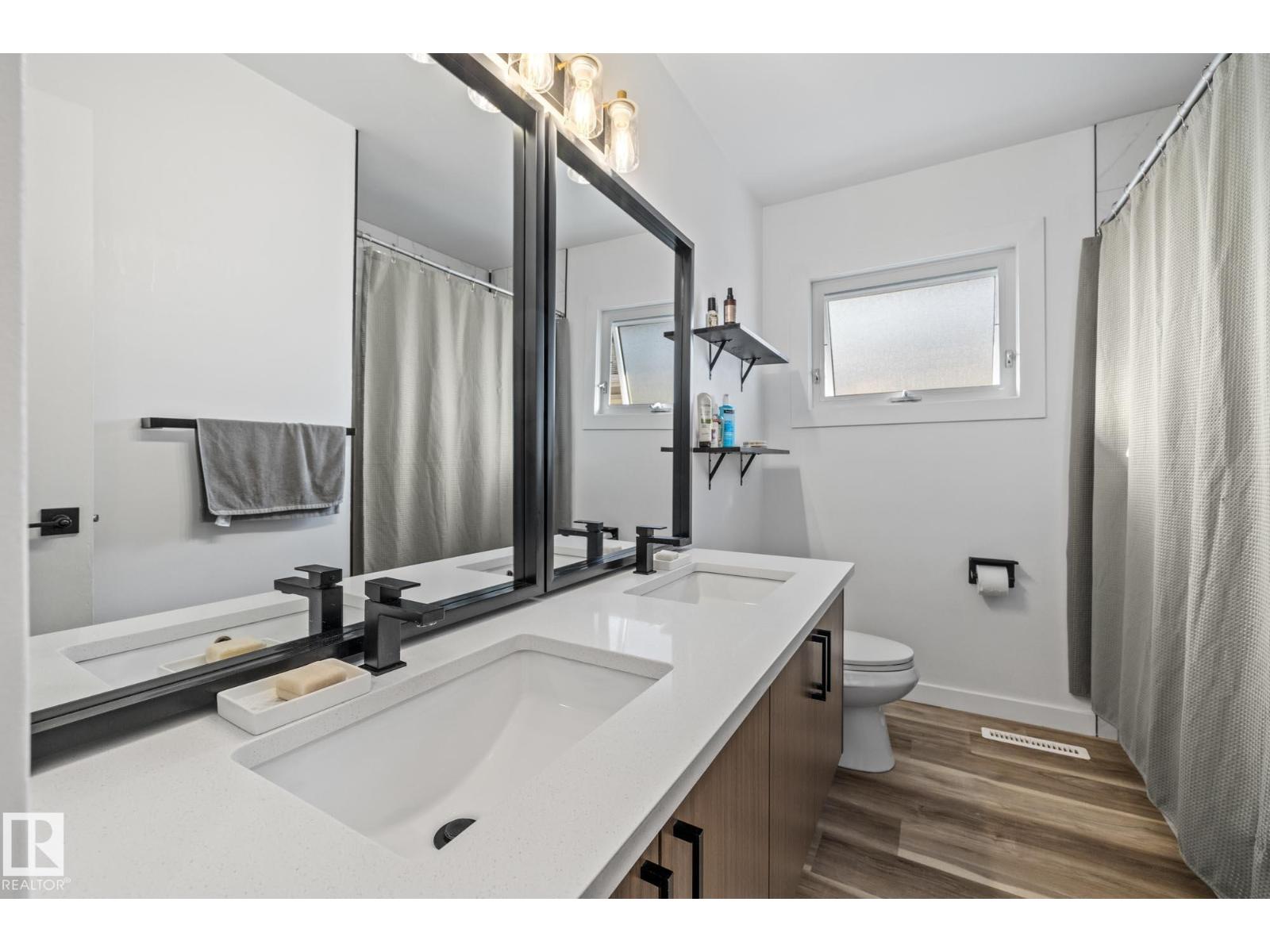 Single Family House Bungalow for Sale in   AV NW Edmonton 