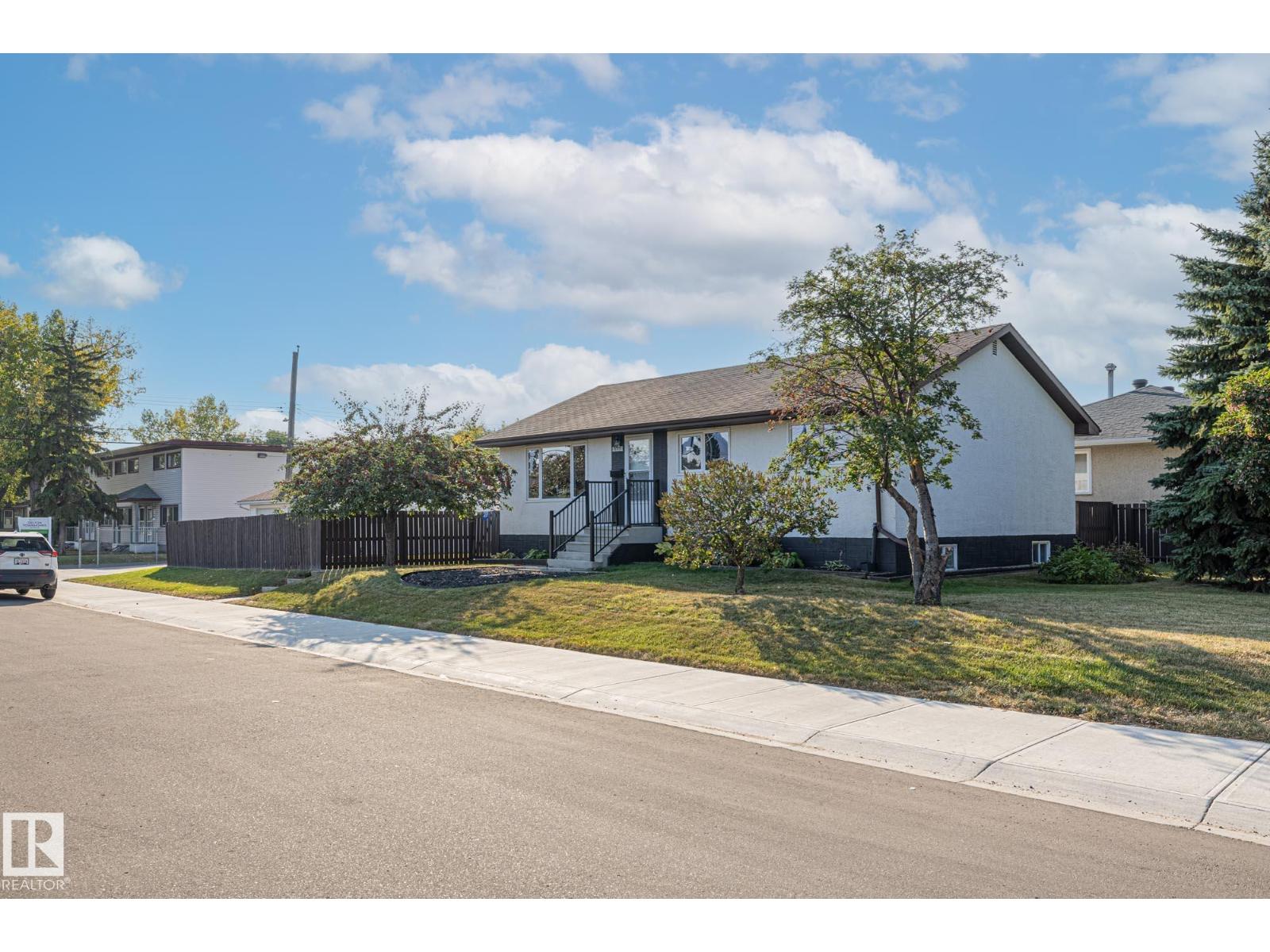 Single Family House Bungalow for Sale in   AV NW Edmonton 