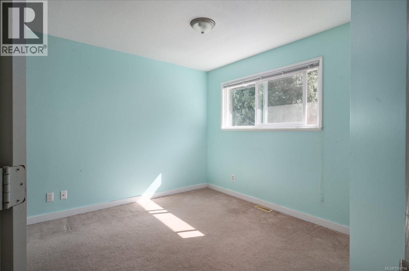 105 McColl Rd, Bowser