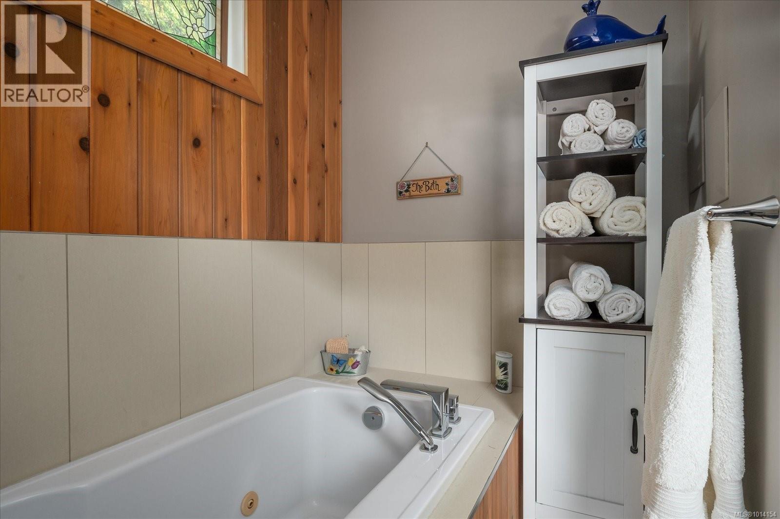 105 McColl Rd, Bowser