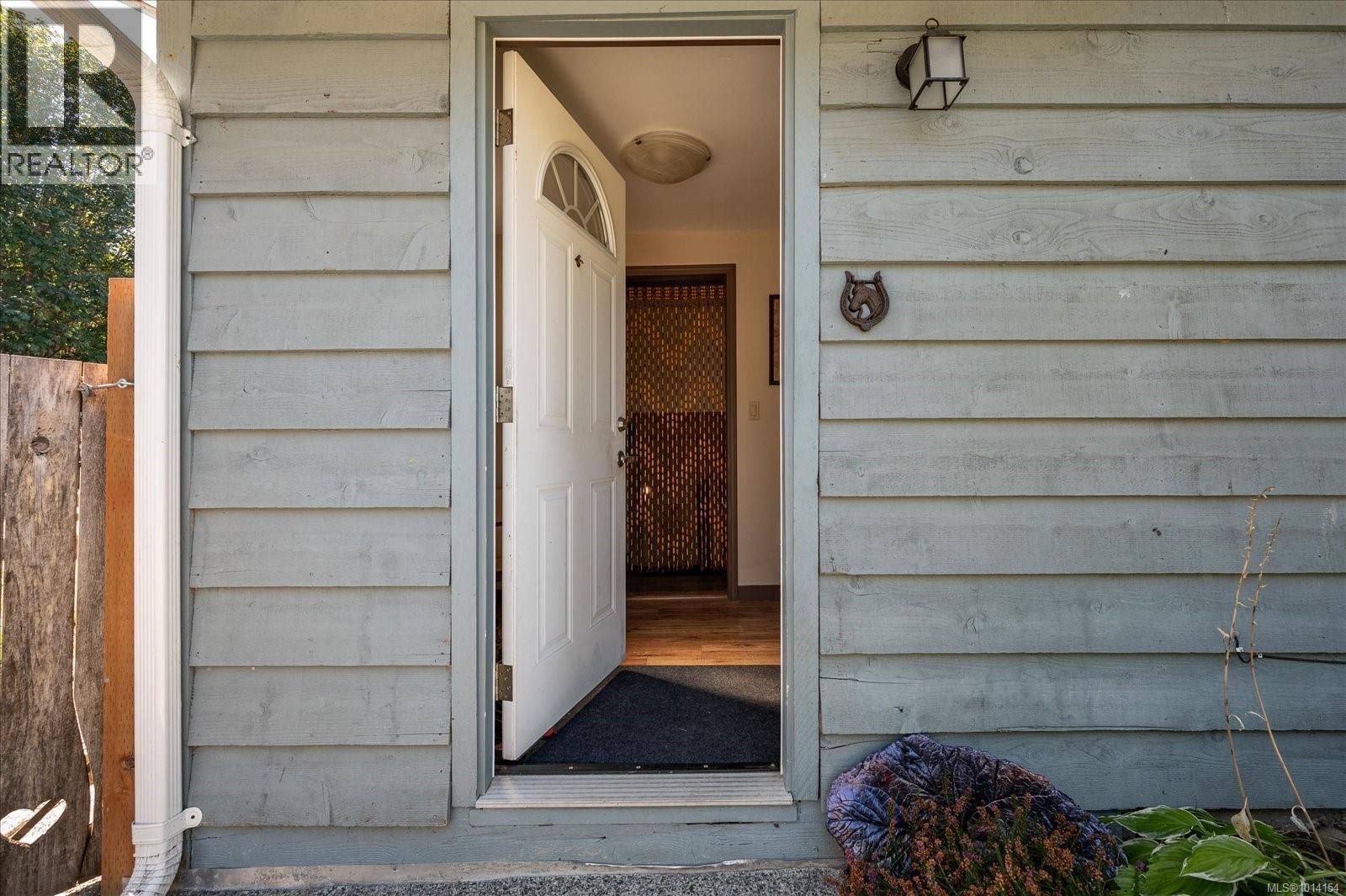 105 McColl Rd, Bowser