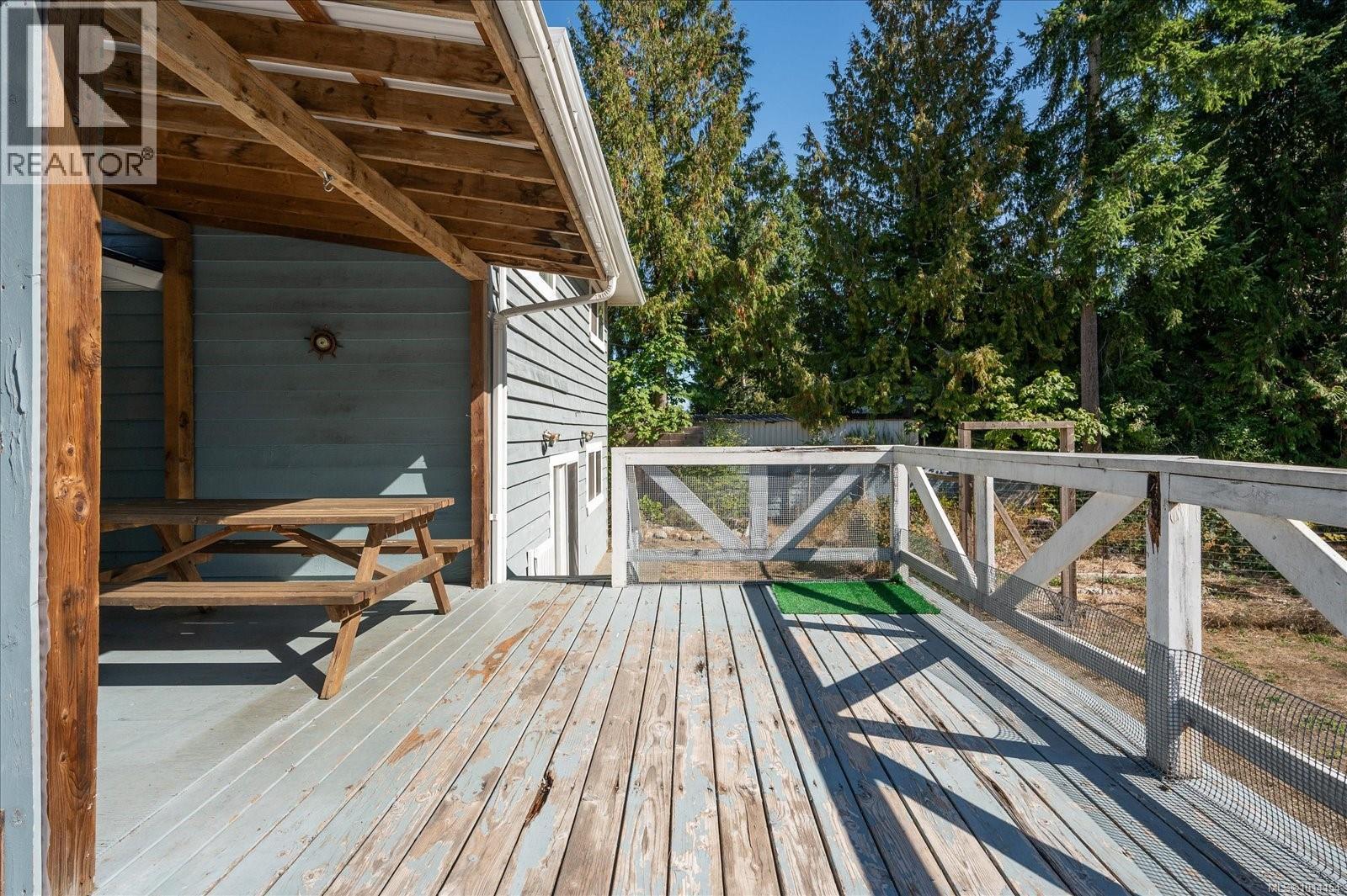 105 McColl Rd, Bowser