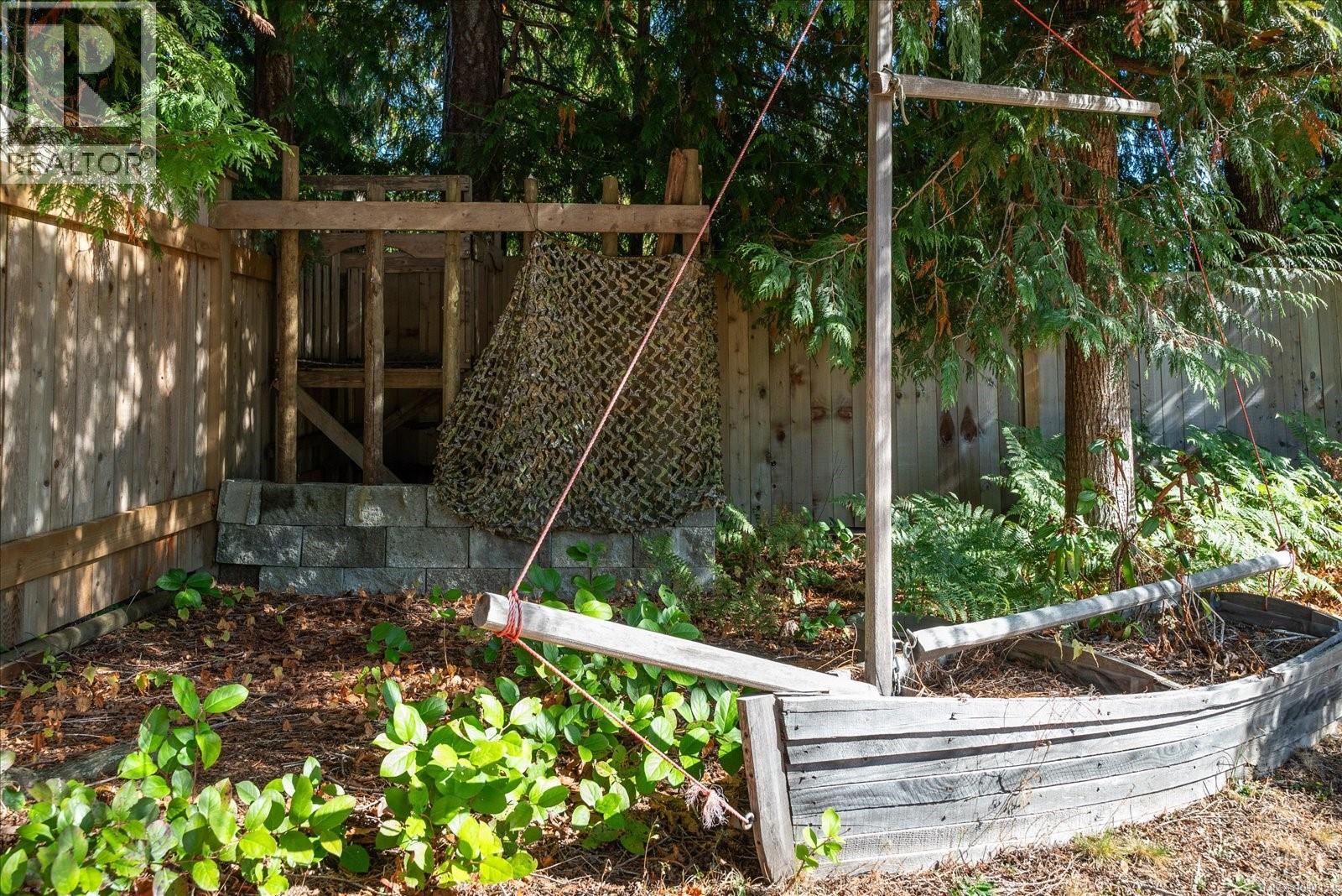105 McColl Rd, Bowser