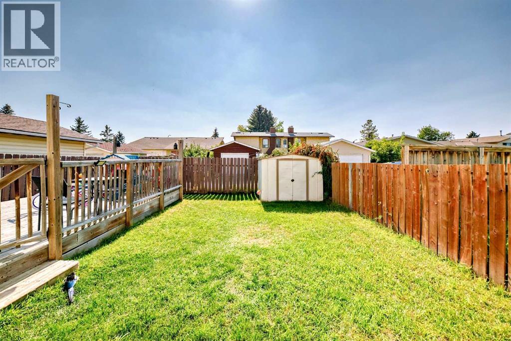 Single Family House Bungalow for Sale in   Avenue NE Pineridge Calgary 