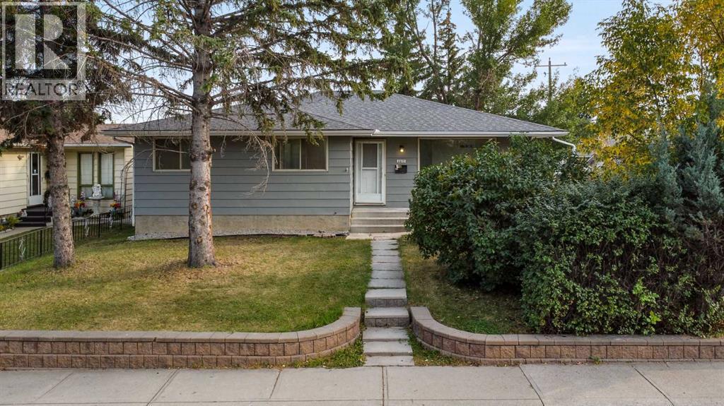 3217 Doverthorn Road SE, Calgary, Alberta