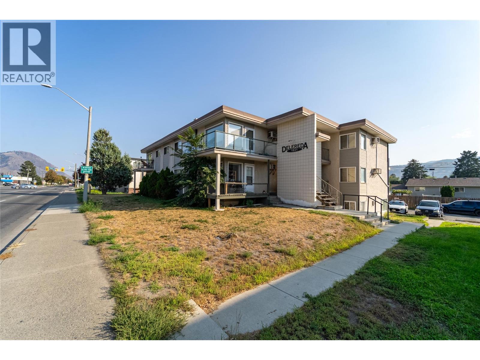  1221 TRANQUILLE Road, Kamloops