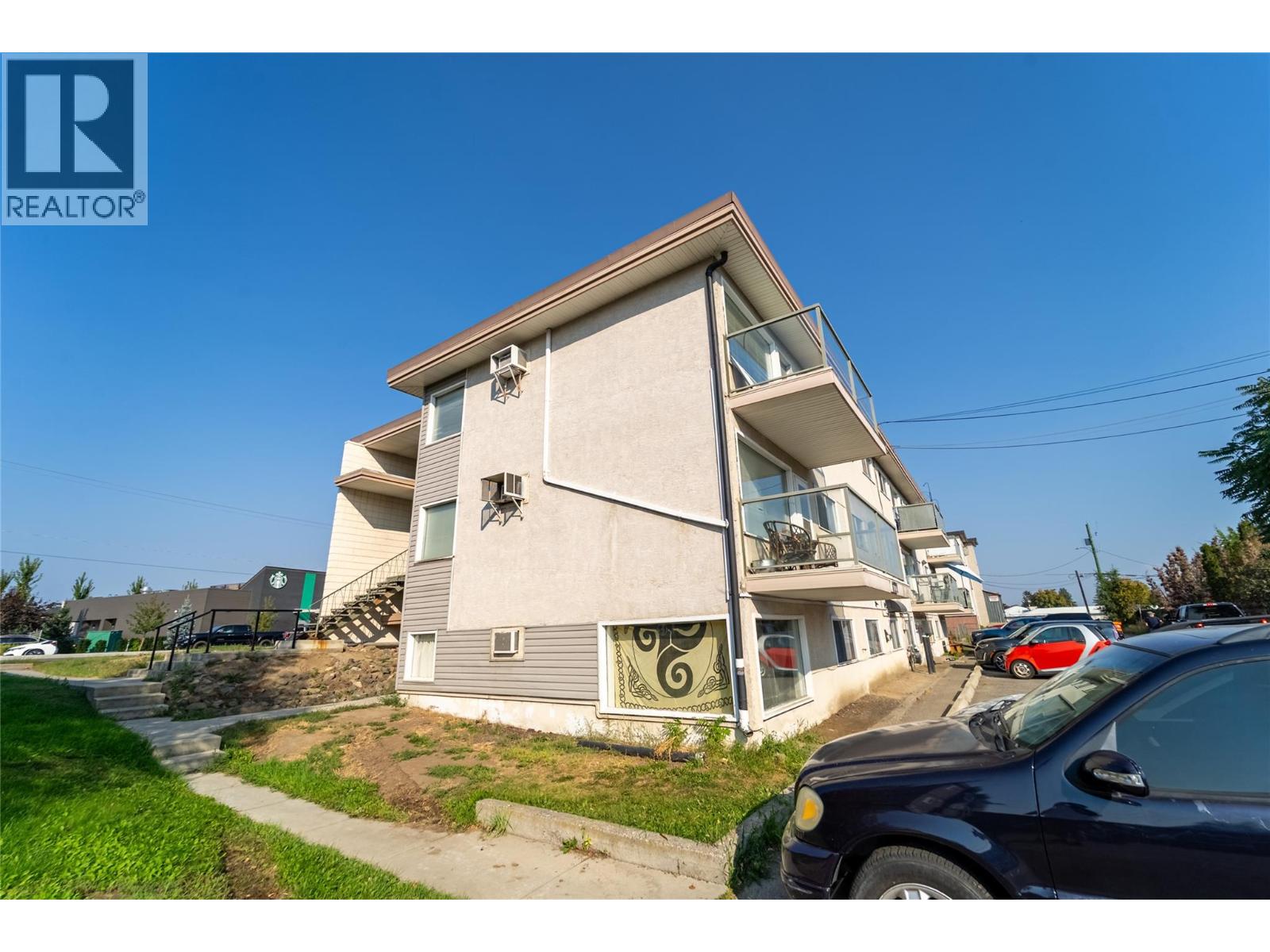  1221 TRANQUILLE Road, Kamloops
