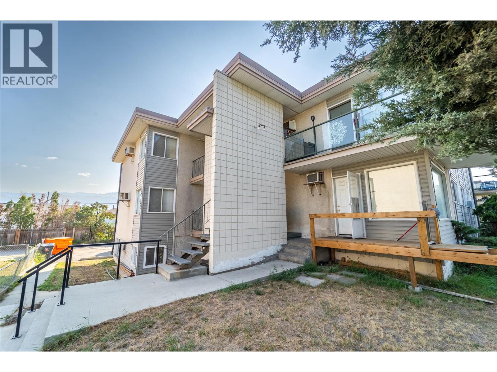  1221 TRANQUILLE Road, Kamloops