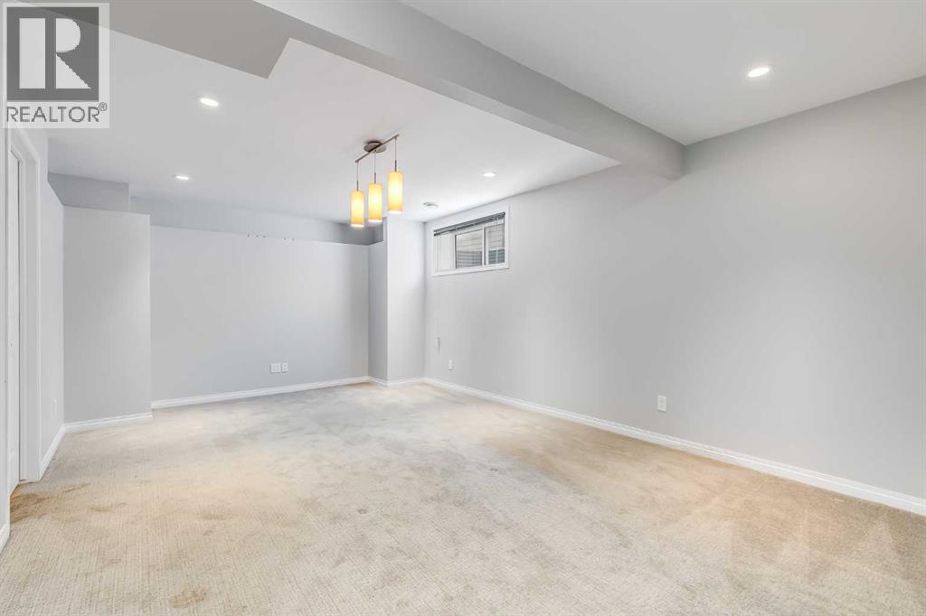 Single Family House for Sale in  Covepark Rise NE Coventry Hills Calgary 