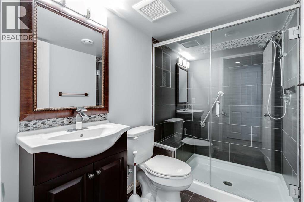 Single Family House for Sale in  Covepark Rise NE Coventry Hills Calgary 