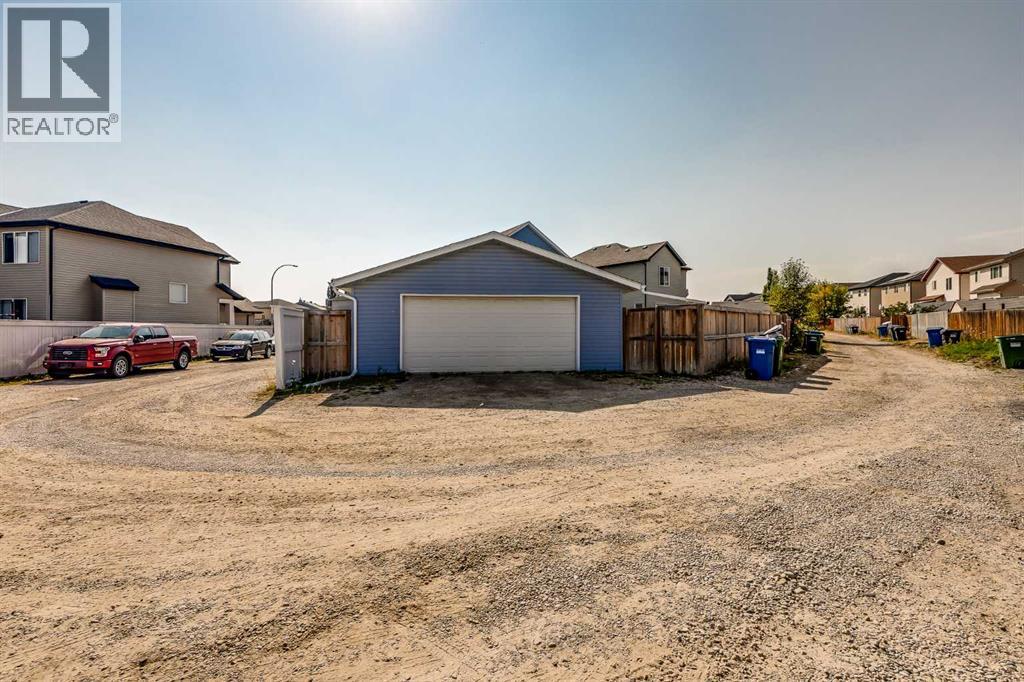 Single Family House for Sale in  Covepark Rise NE Coventry Hills Calgary 