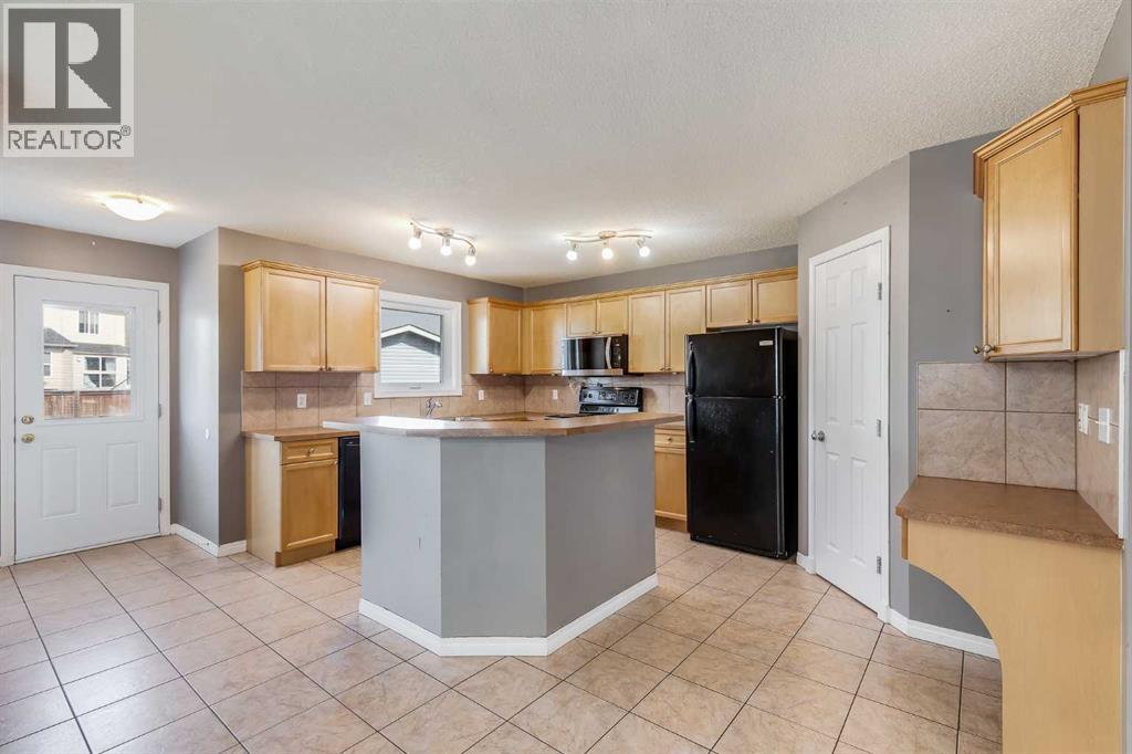 Single Family House for Sale in  Covepark Rise NE Coventry Hills Calgary 