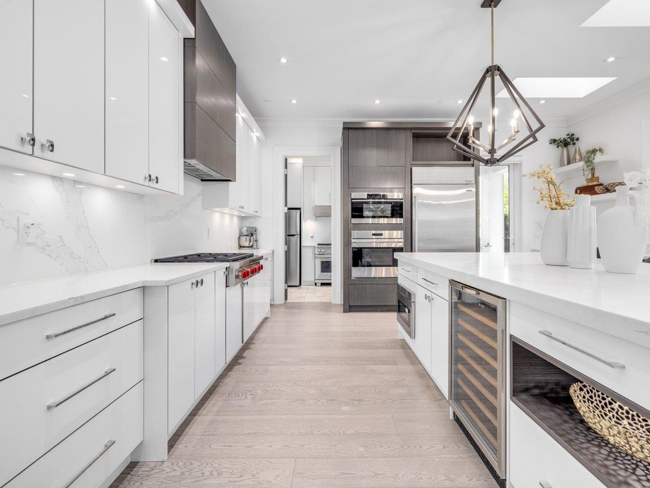 14237 VINE AVENUE, White Rock