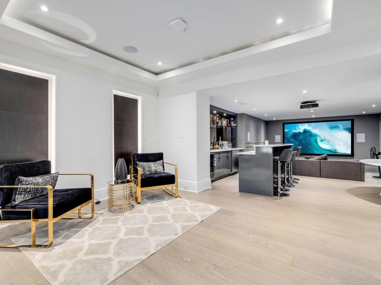 14237 VINE AVENUE, White Rock
