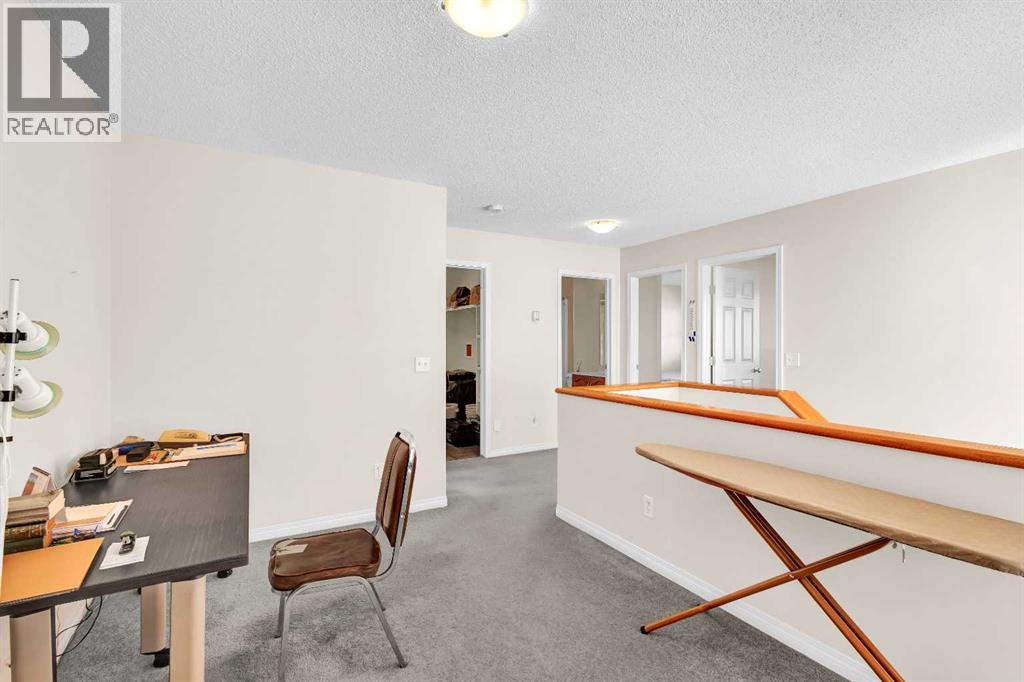 Single Family House for Sale in  Saddlecrest Park NE Saddle Ridge Calgary 