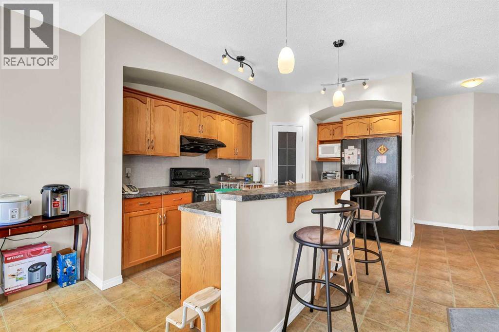 Single Family House for Sale in  Saddlecrest Park NE Saddle Ridge Calgary 