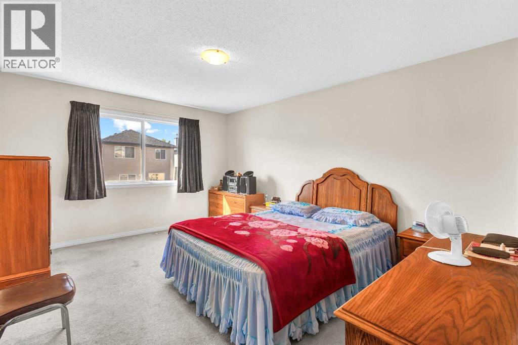 Single Family House for Sale in  Saddlecrest Park NE Saddle Ridge Calgary 