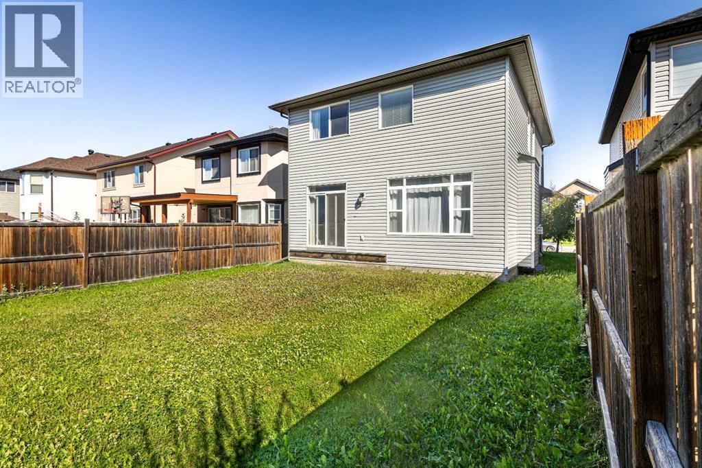 Single Family House for Sale in  Saddlecrest Park NE Saddle Ridge Calgary 