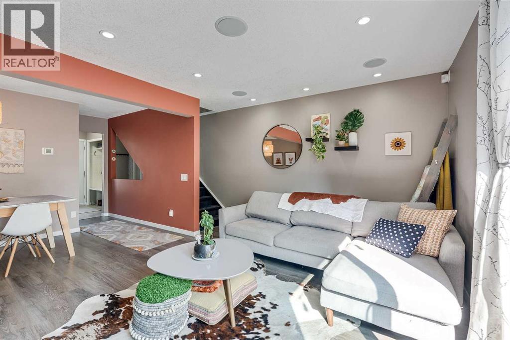 Single Family House for Sale in   Canterbury Drive SW Canyon Meadows Calgary 