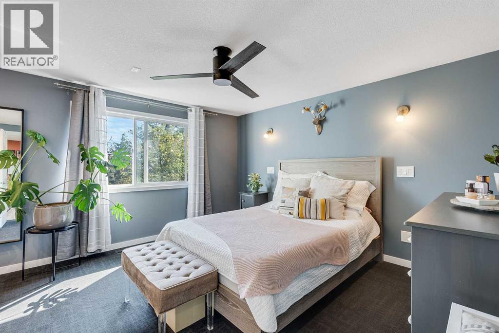 Single Family House for Sale in   Canterbury Drive SW Canyon Meadows Calgary 