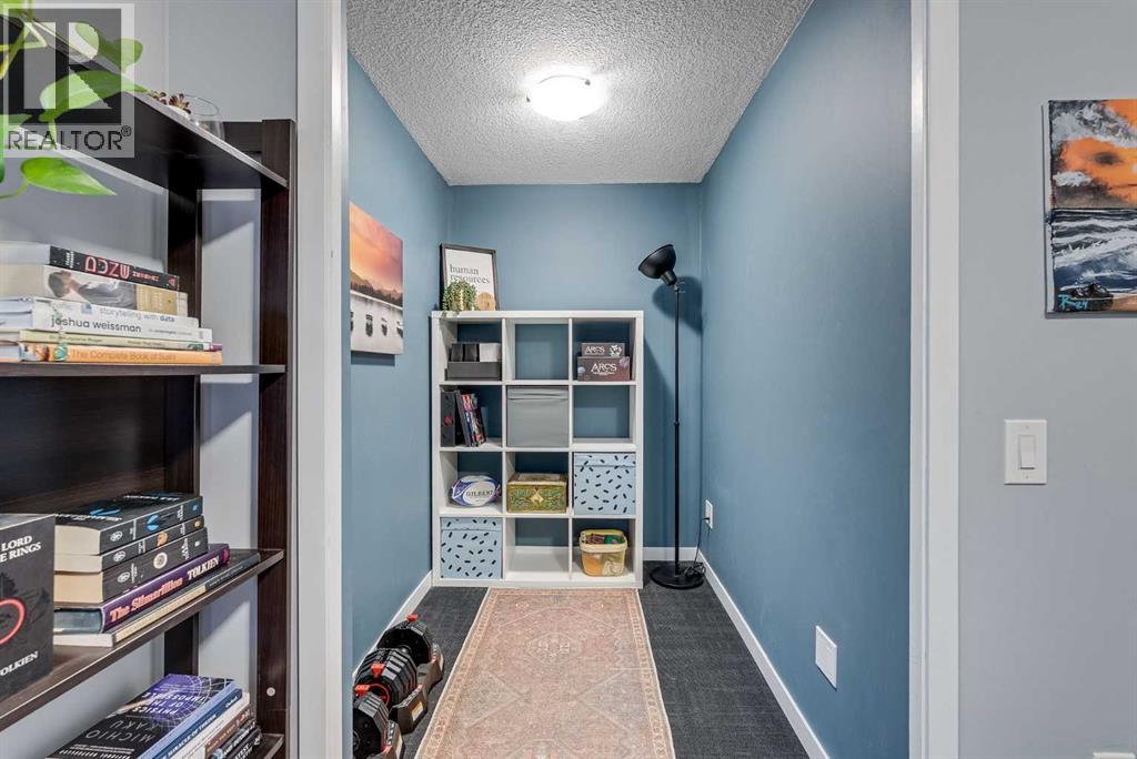 Single Family House for Sale in   Canterbury Drive SW Canyon Meadows Calgary 