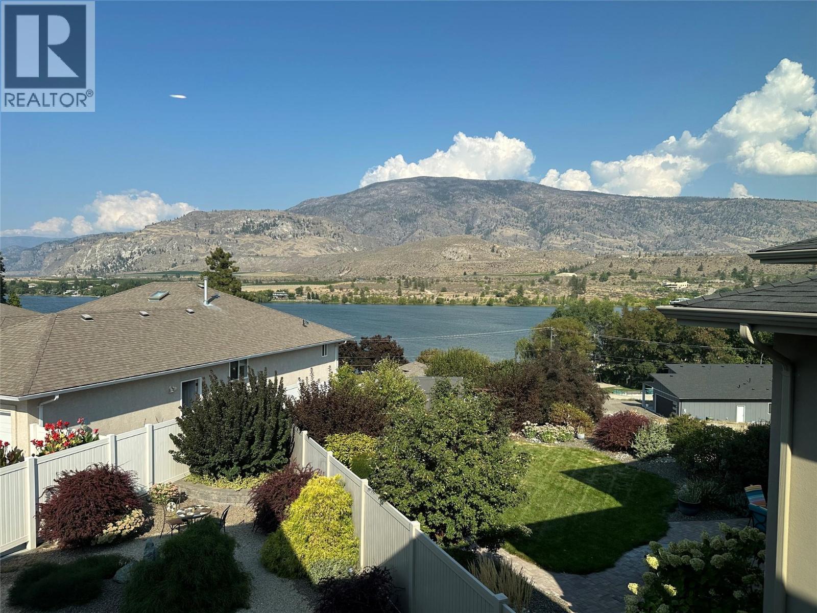  440 MERLOT Avenue, Oliver