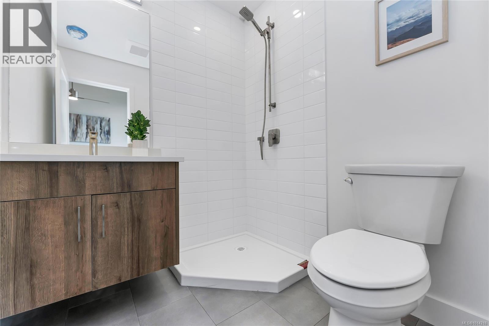  903 Vine Court, Langford