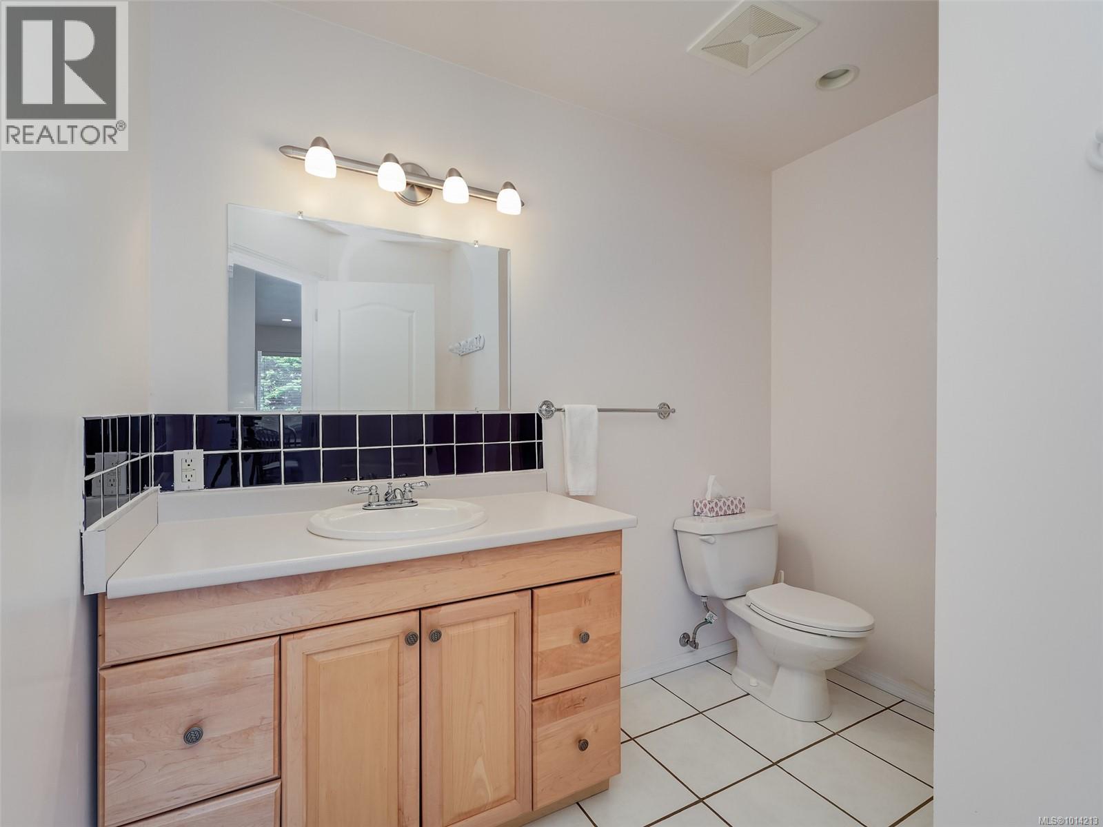  5255 Hanover Place, Saanich