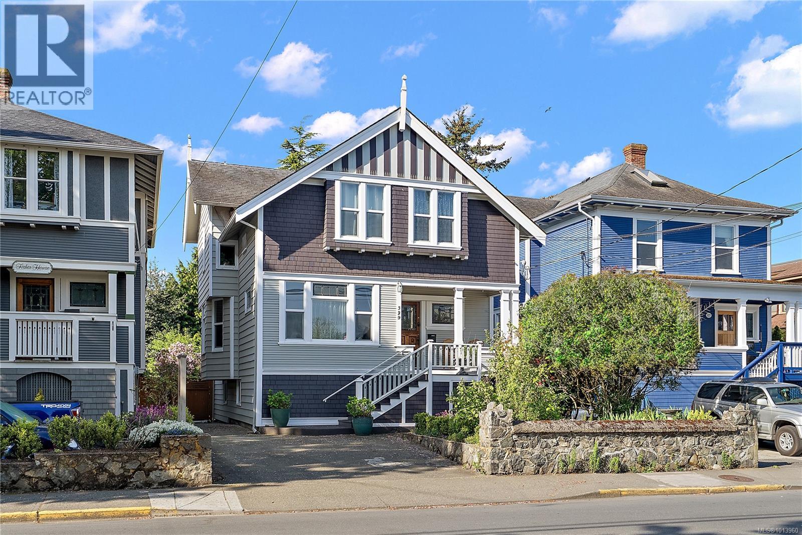 329 Simcoe St, Victoria