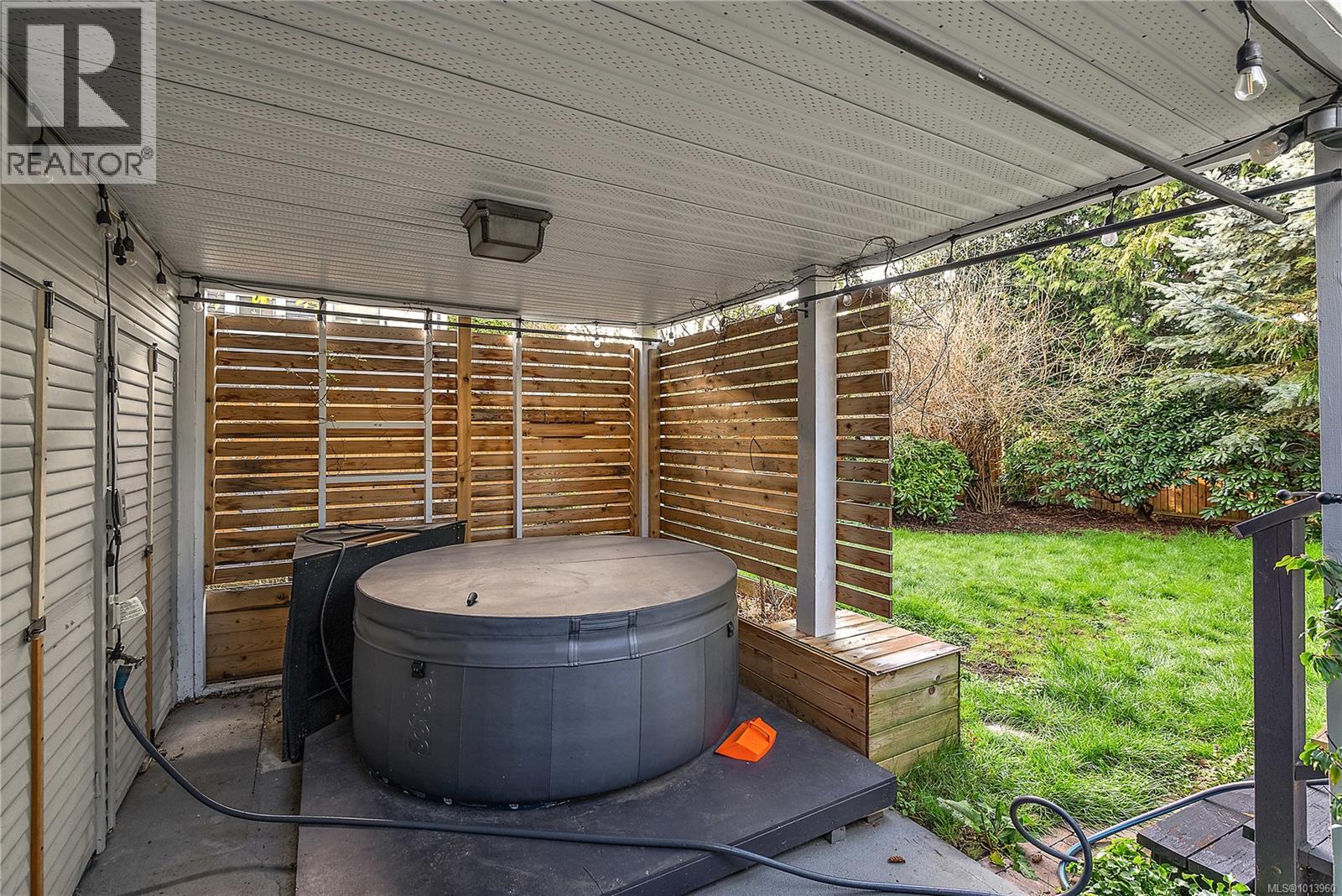 329 Simcoe St, Victoria