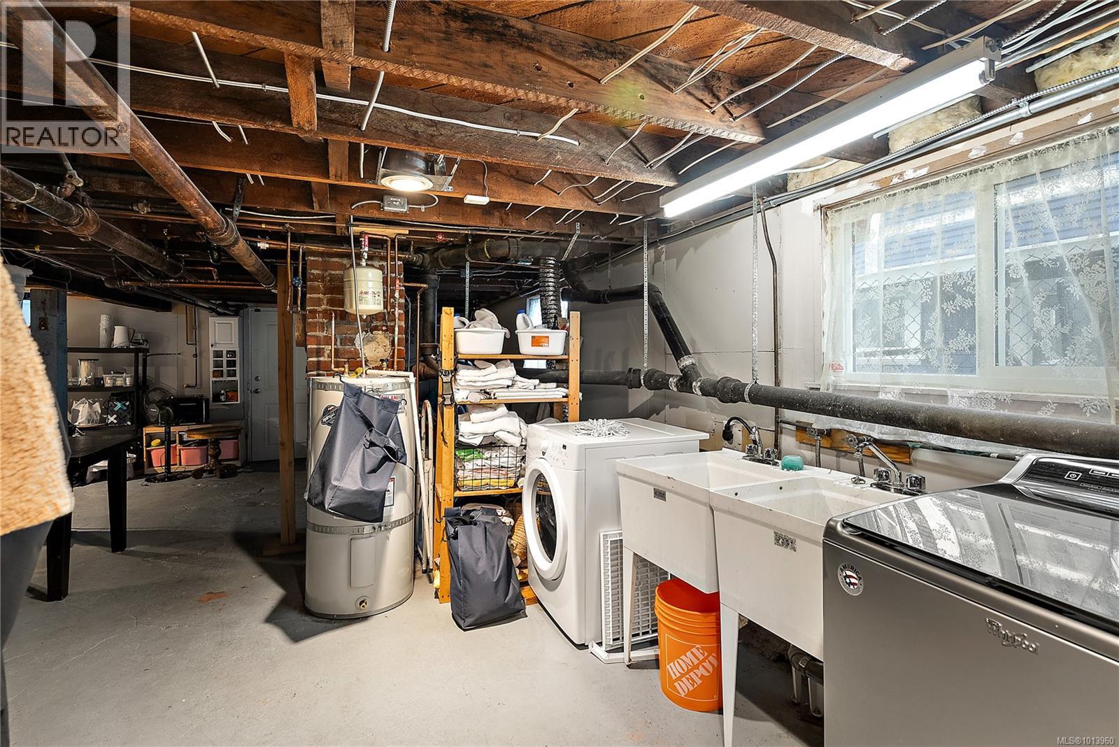 329 Simcoe St, Victoria