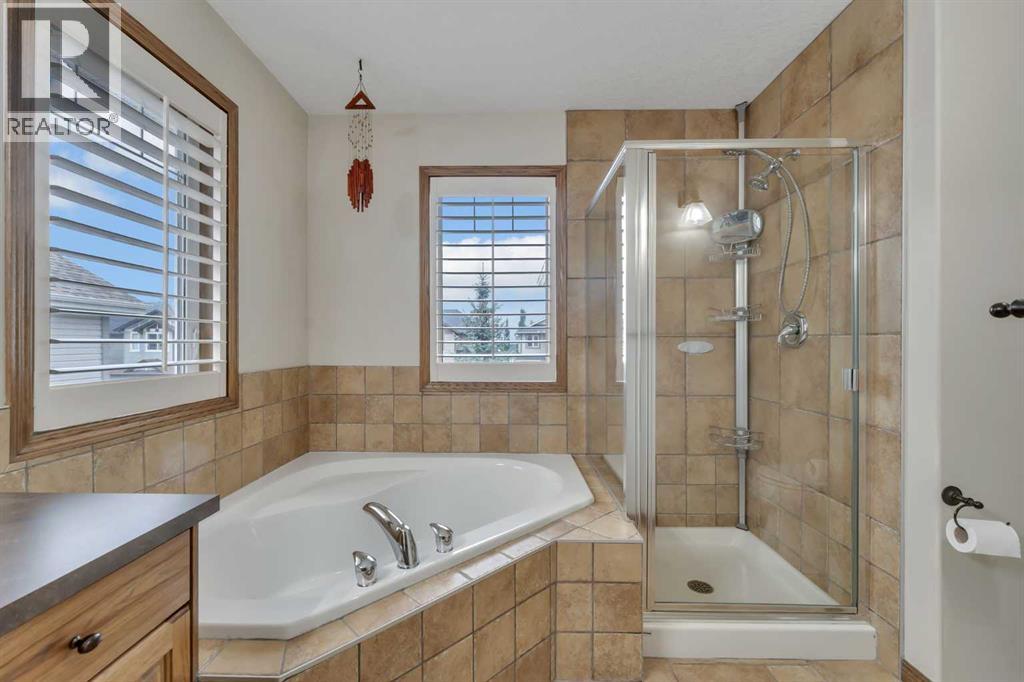 168 Sunset Close, Cochrane