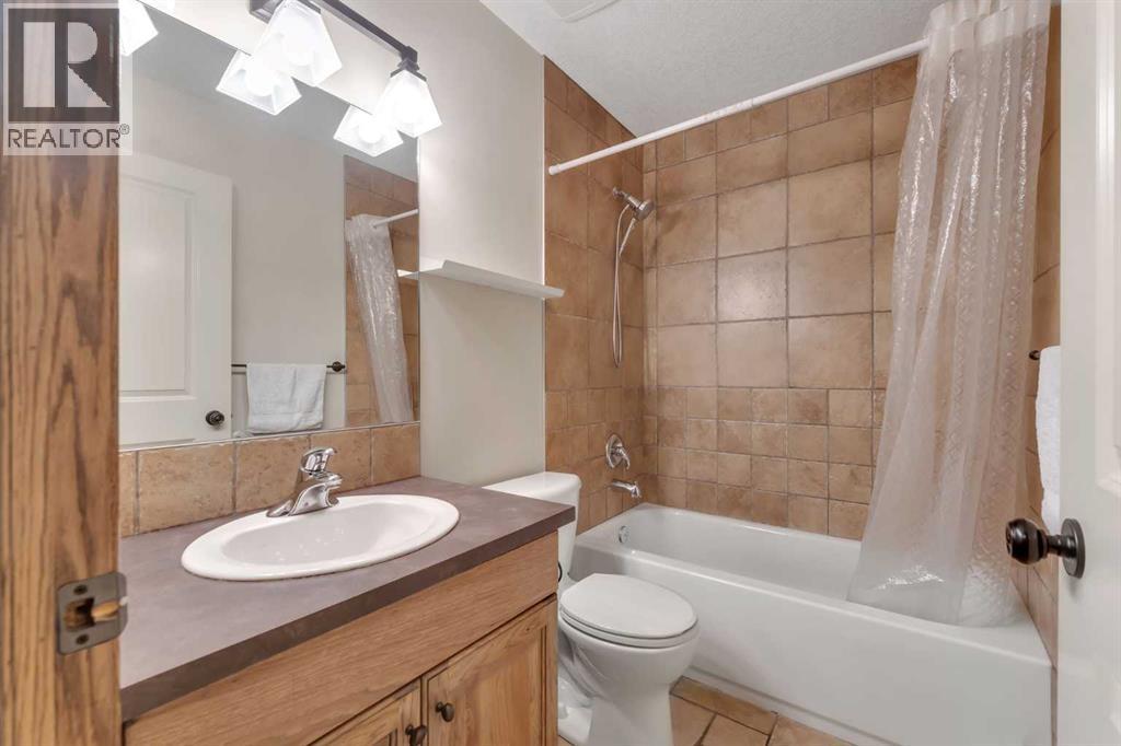 168 Sunset Close, Cochrane