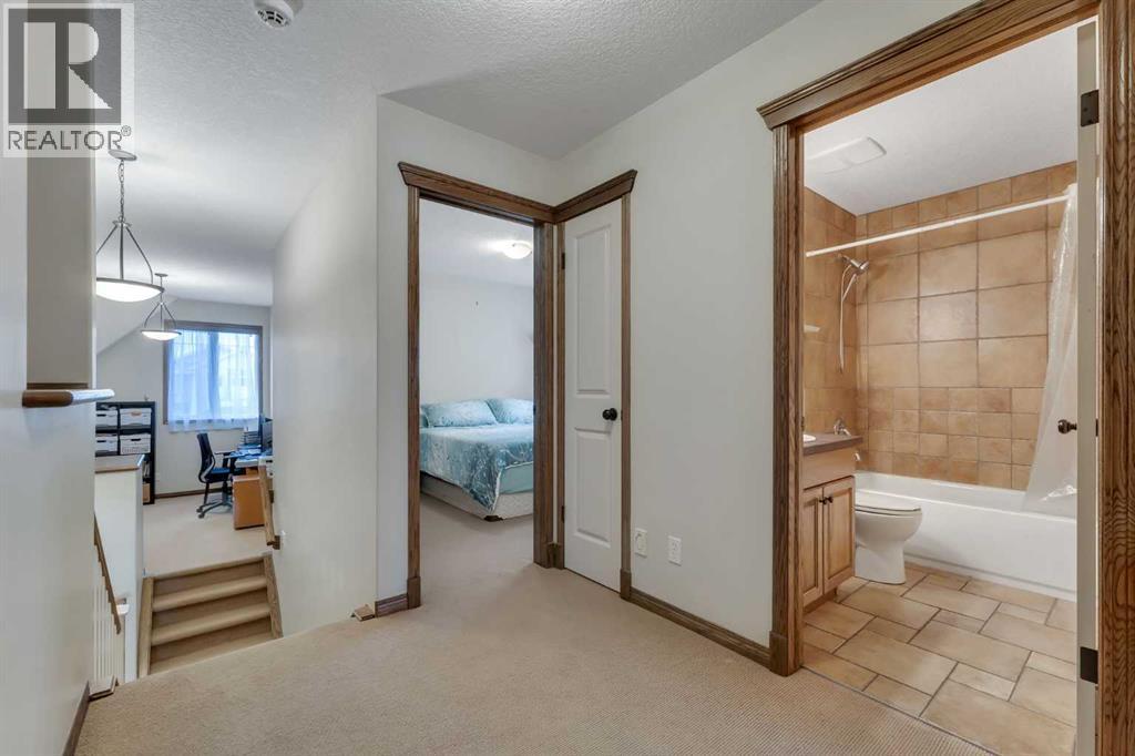 168 Sunset Close, Cochrane