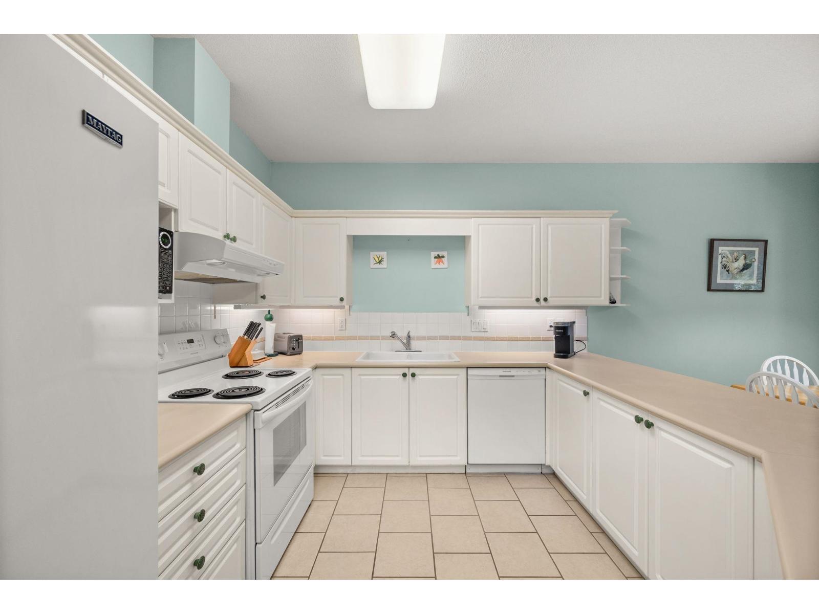 63 9025 216 STREET, Langley