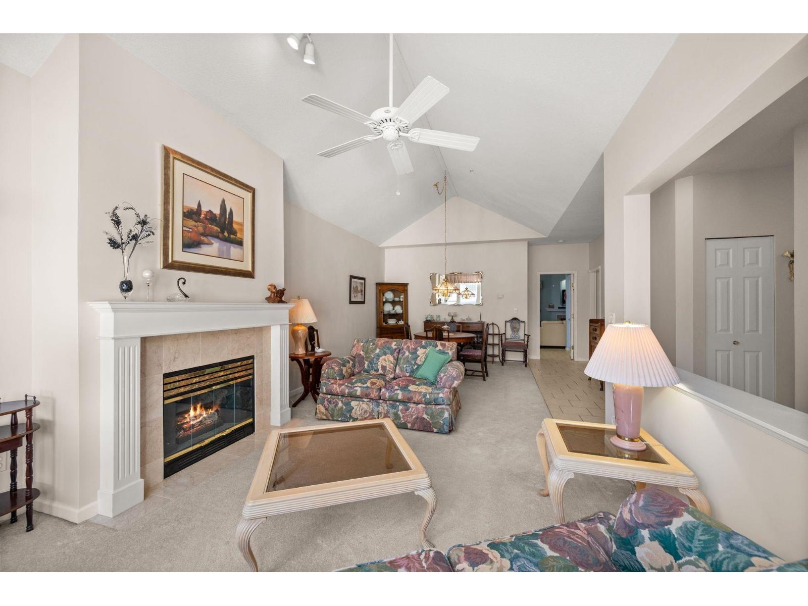 63 9025 216 STREET, Langley