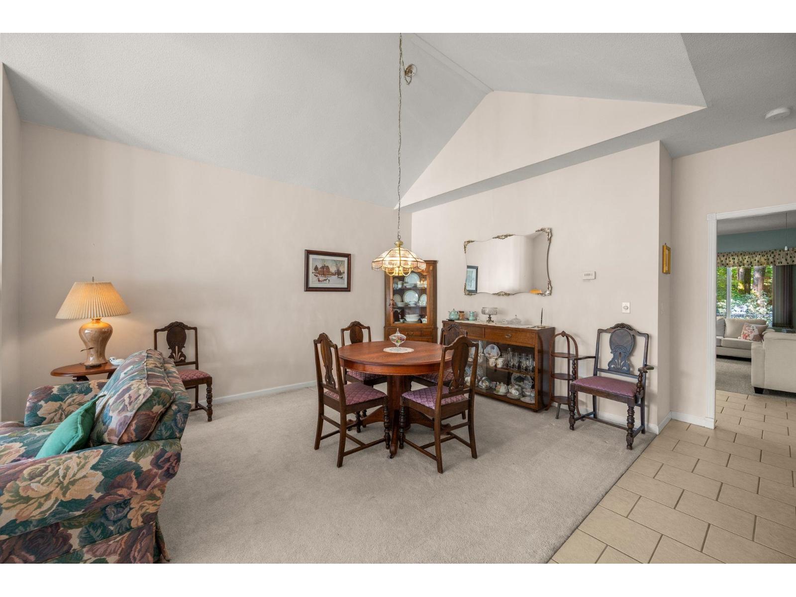 63 9025 216 STREET, Langley