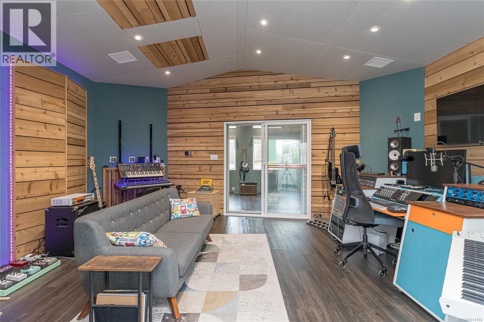 2363 Seine Rd, Duncan