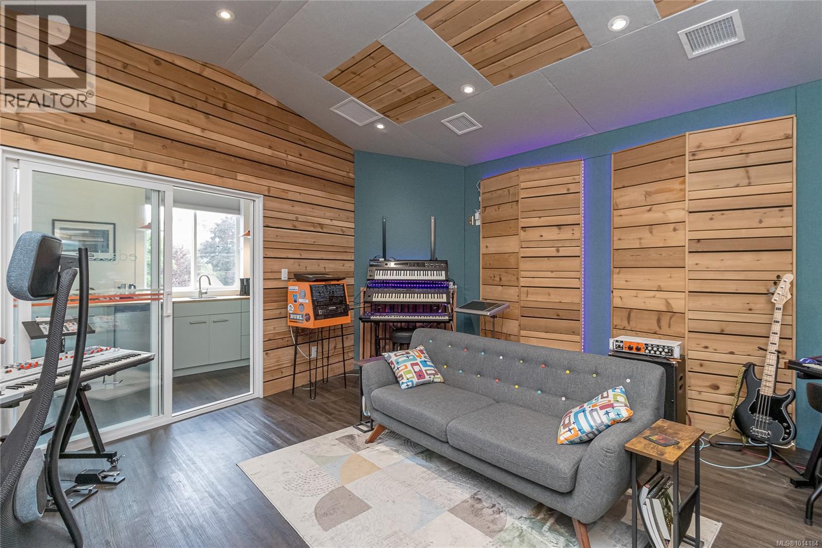 2363 Seine Rd, Duncan
