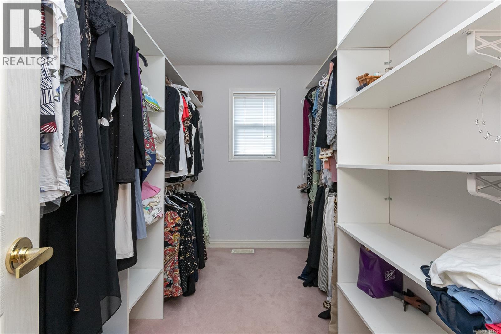  2350 Setchfield Avenue, Langford
