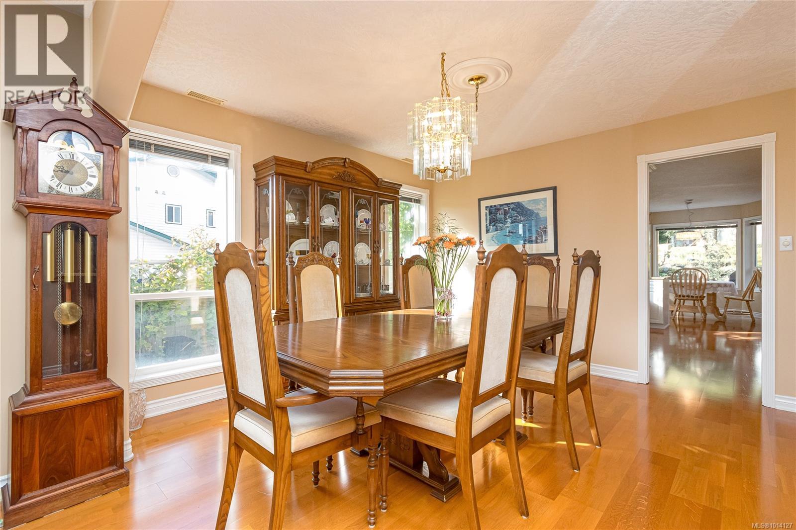  2350 Setchfield Avenue, Langford