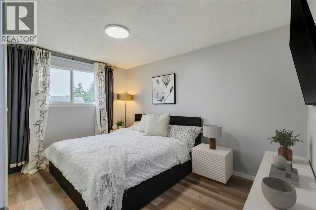 Single Family House Bi-level for Sale in  A Avenue SE Dover Calgary 