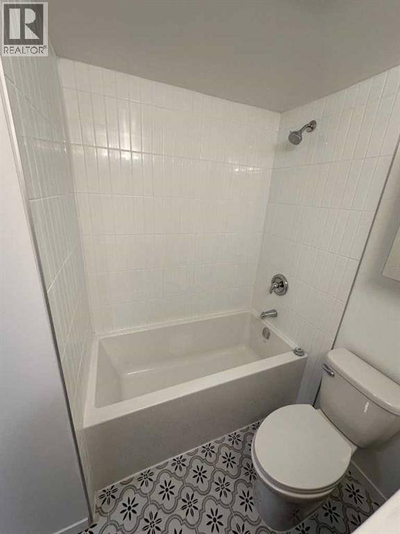 Single Family House Bi-level for Sale in  A Avenue SE Dover Calgary 