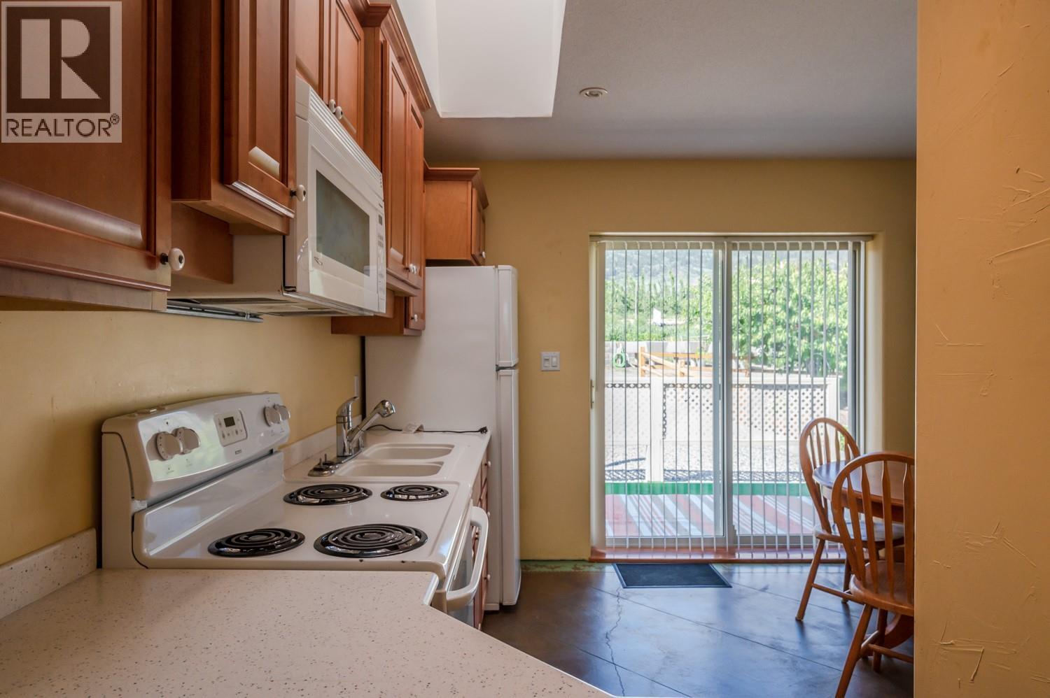 44 CACTUS Crescent, Osoyoos