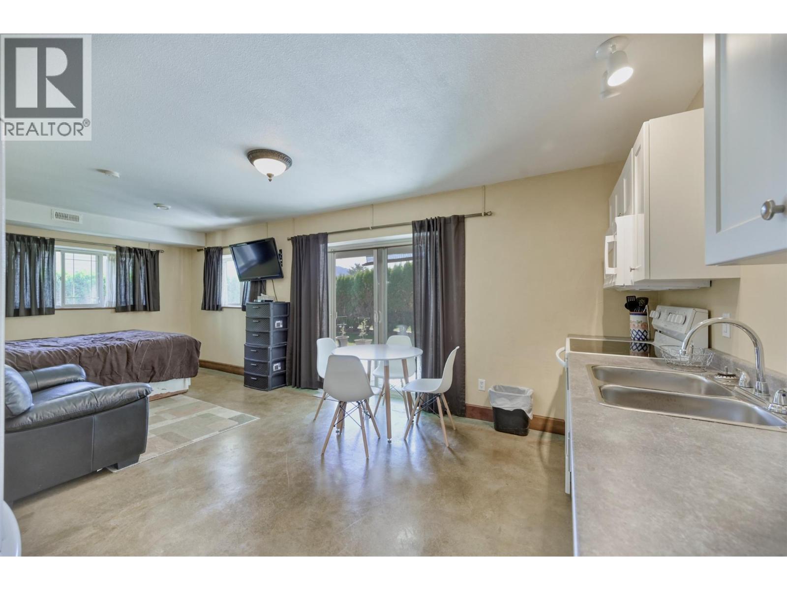 44 CACTUS Crescent, Osoyoos