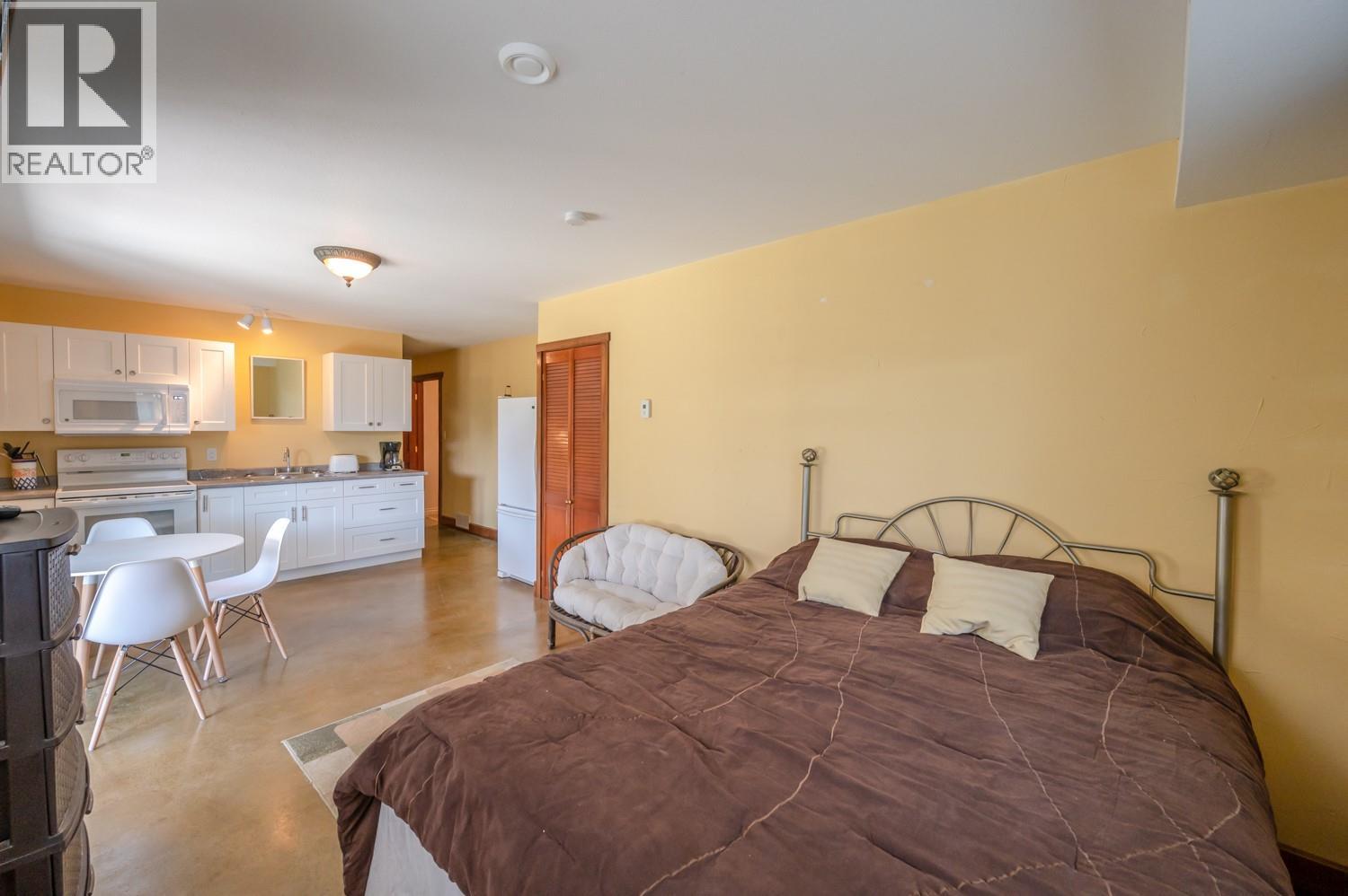 44 CACTUS Crescent, Osoyoos