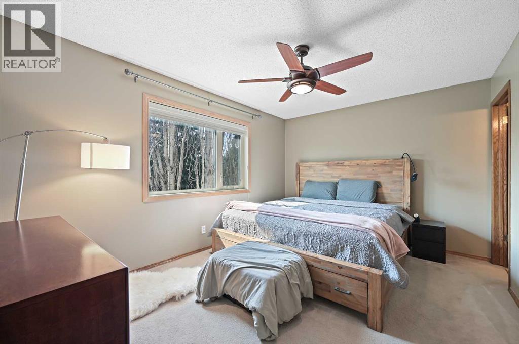 Single Family House 4 Level for Sale in  Hidden Valley Place NW Hidden Valley Calgary 