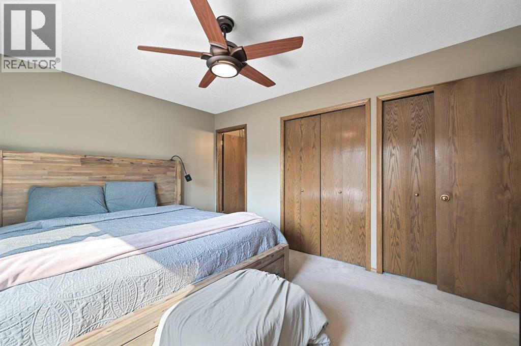 Single Family House 4 Level for Sale in  Hidden Valley Place NW Hidden Valley Calgary 